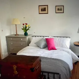 Platform 1 Apartment